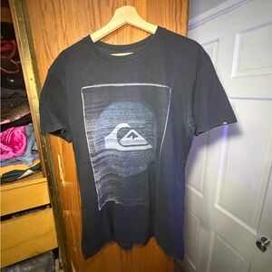 Quiksilver Men's Dark Gray Graphic Tee